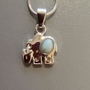 🎄925 Silver Necklace, Elephant Pendant with Blue Stone Accent🎄